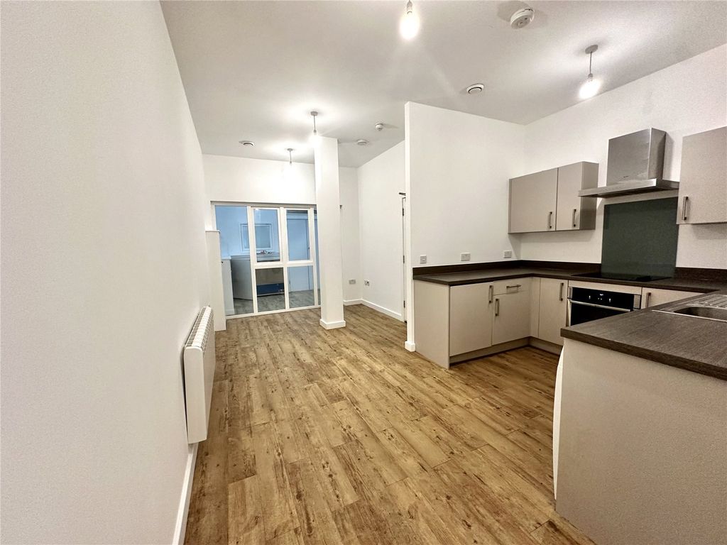 Property photo 2 of 7 Picture No. 05