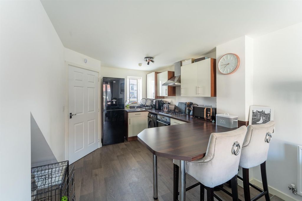 Property photo 2 of 13 Kitchen Area