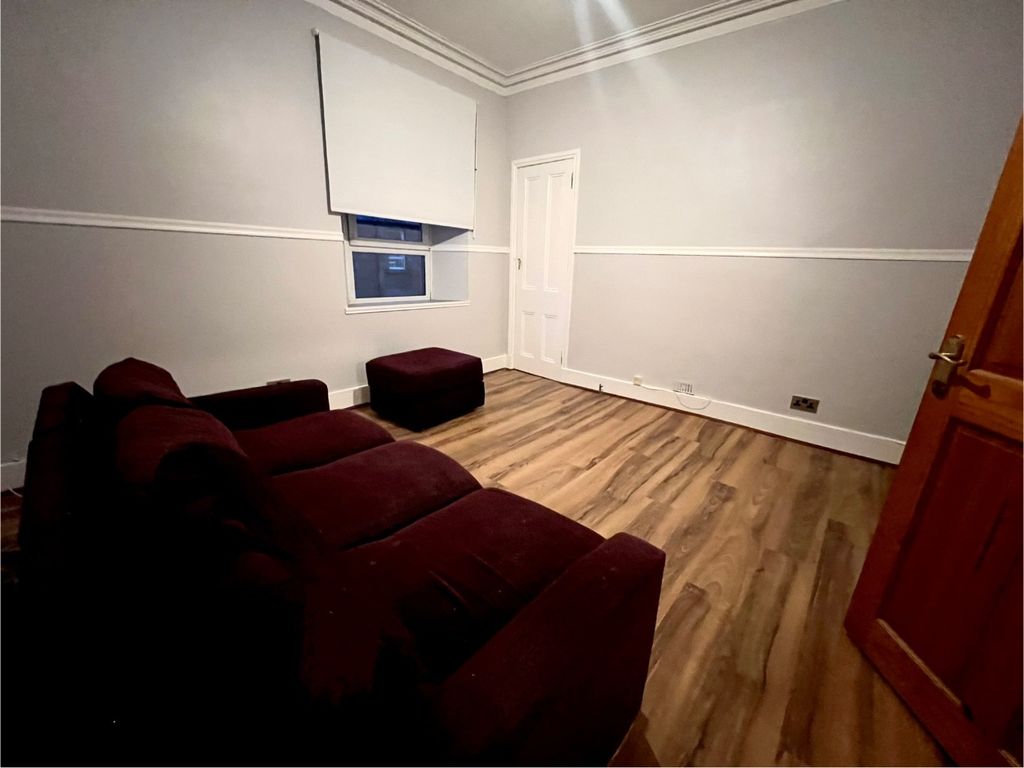 Property photo 1 of 7 Photo 1