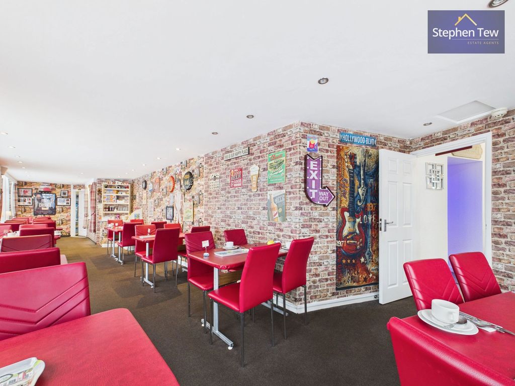 Property photo 2 of 61