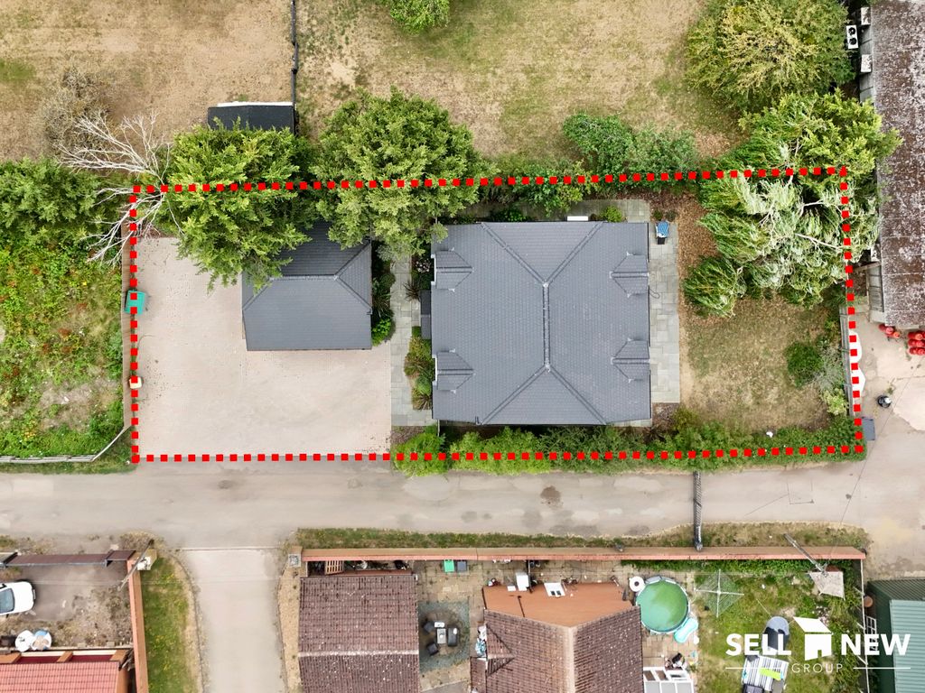 Property photo 3 of 34 Plot