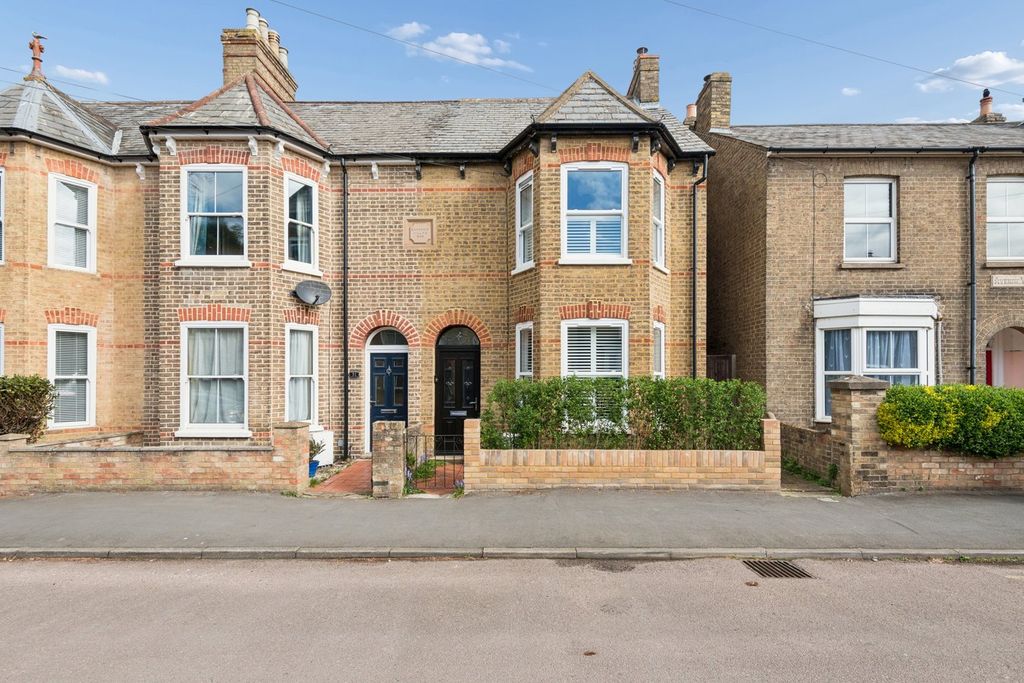 Property photo 1 of 20