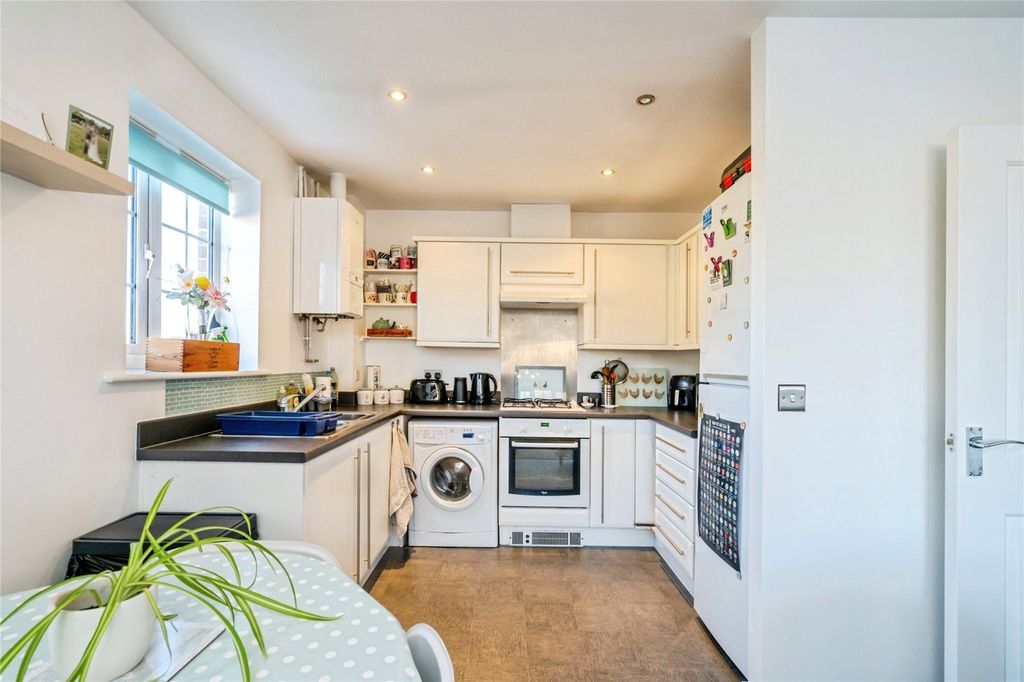 Property photo 3 of 12 Picture No. 05