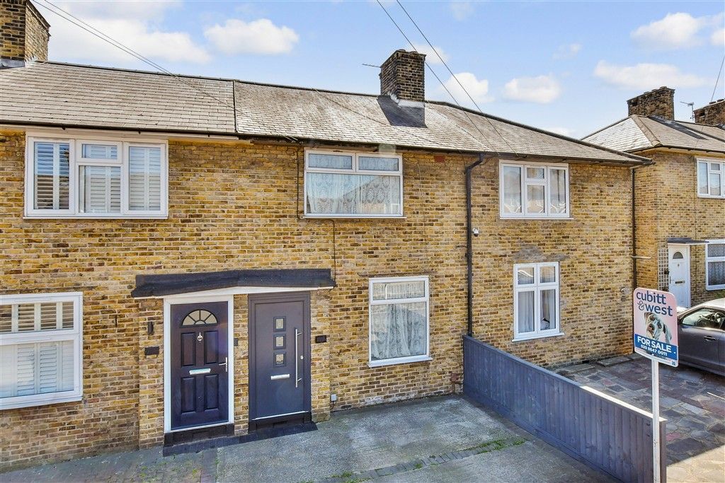 Property photo 1 of 7 External (Web)