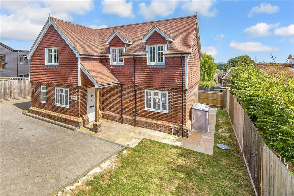 Property photo 1 of 4 External (Web)