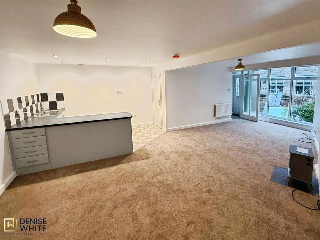 Property photo 2 of 13 Open Plan Living