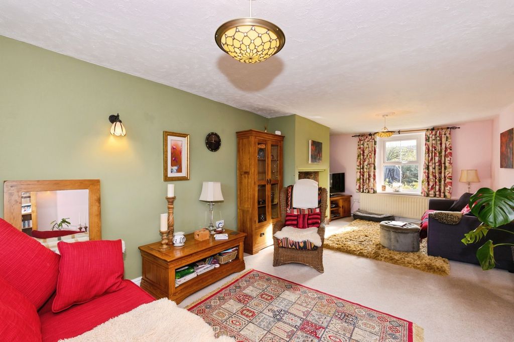 Property photo 2 of 12 Living Room