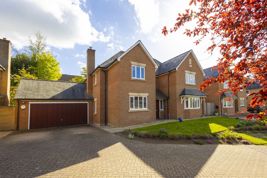 Property photo 1 of 19