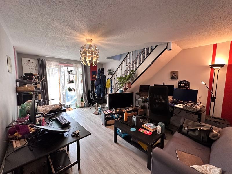 Property photo 3 of 10 Photo 4