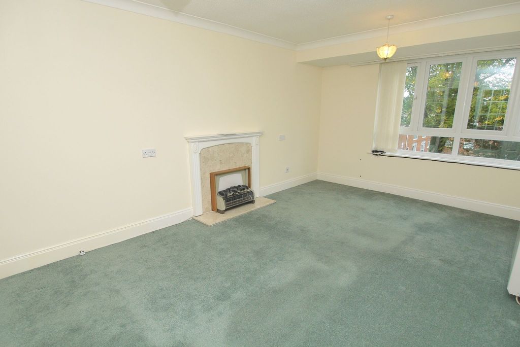 Property photo 2 of 11 Photograph 2