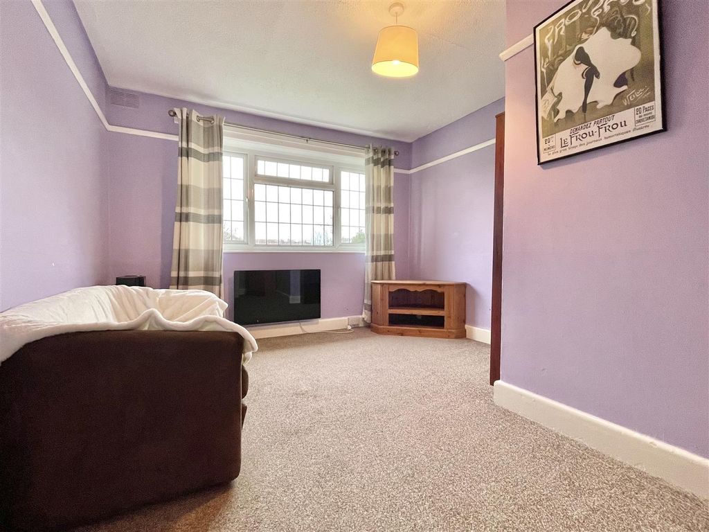 Property photo 2 of 13 Img_3233.Jpeg