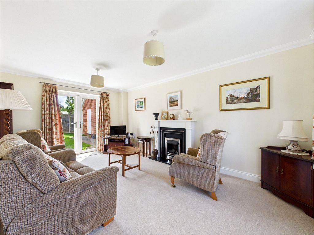 Property photo 2 of 14 2 - Picture No. 17