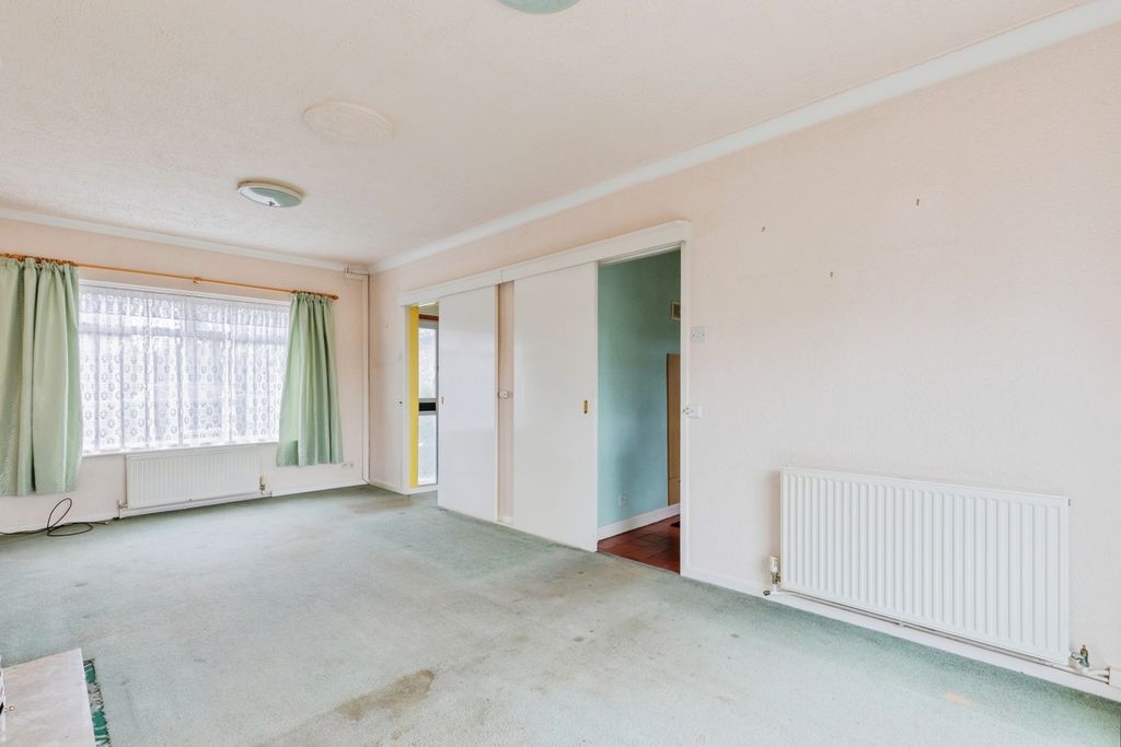Property photo 3 of 20 Pbox-Img.Jpg