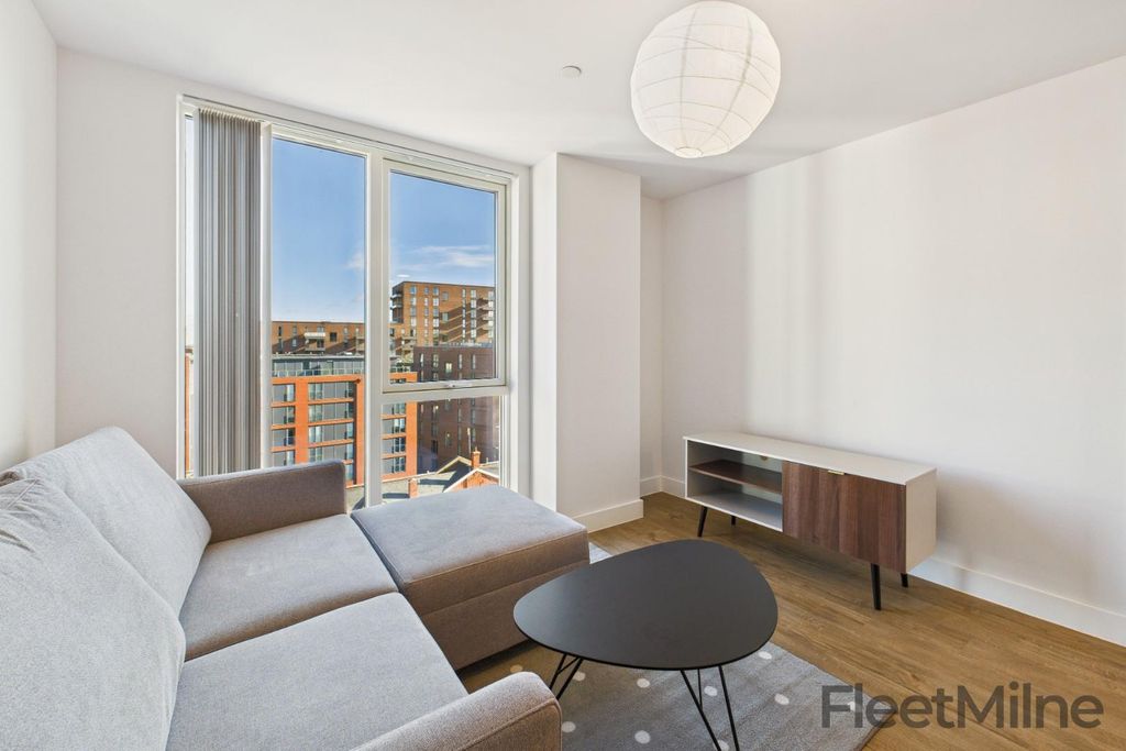 Property photo 1 of 25 Living Area