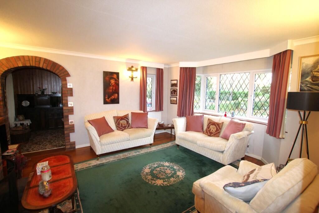 Property photo 2 of 18