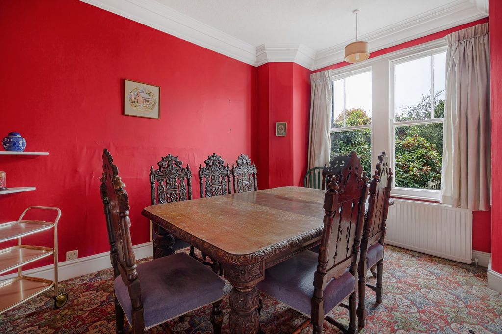 Property photo 3 of 24 Picture No. 33