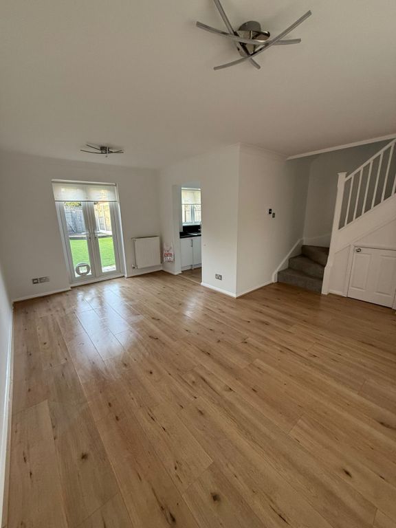 Property photo 2 of 15 Gallery