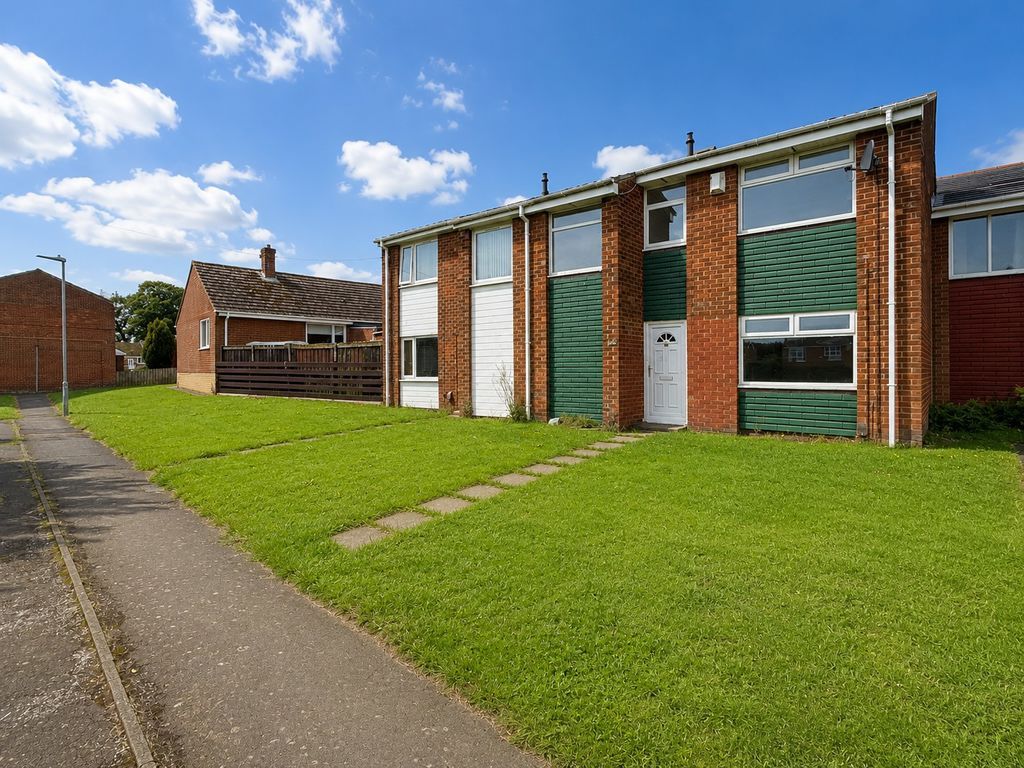 Property photo 1 of 11 External