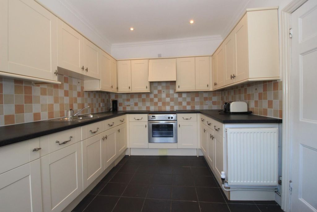 Property photo 2 of 23 Img_5492.Jpg