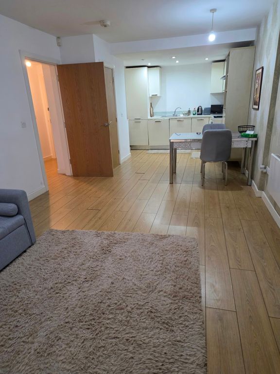 Property photo 3 of 8