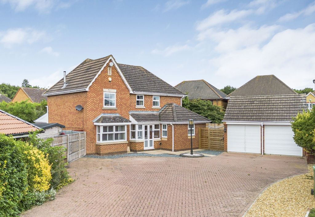 Property photo 1 of 29