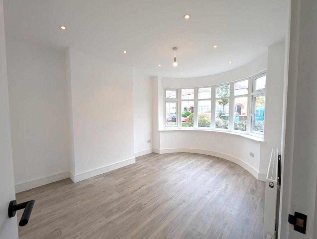 Property photo 1 of 22 6.Jpg