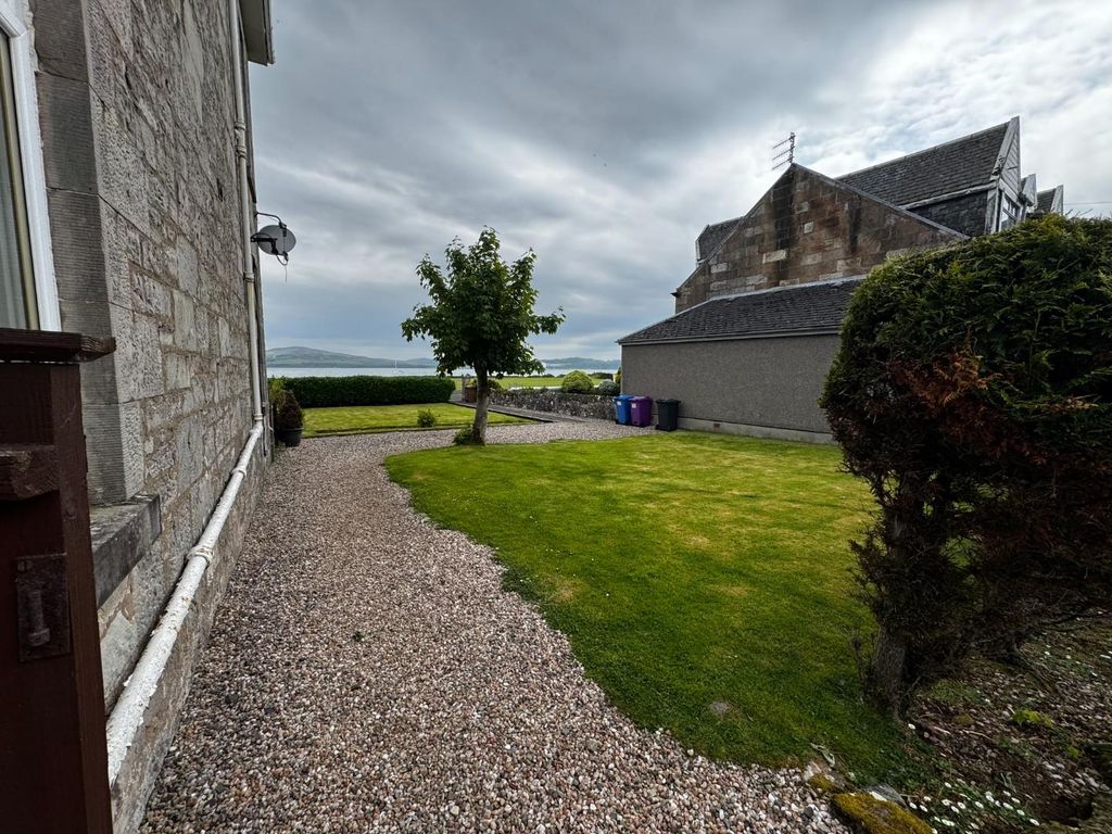 Additional image 28 of 3 bed flat for saleWest Bay Road, Millport, Isle Of Cumbrae KA28
