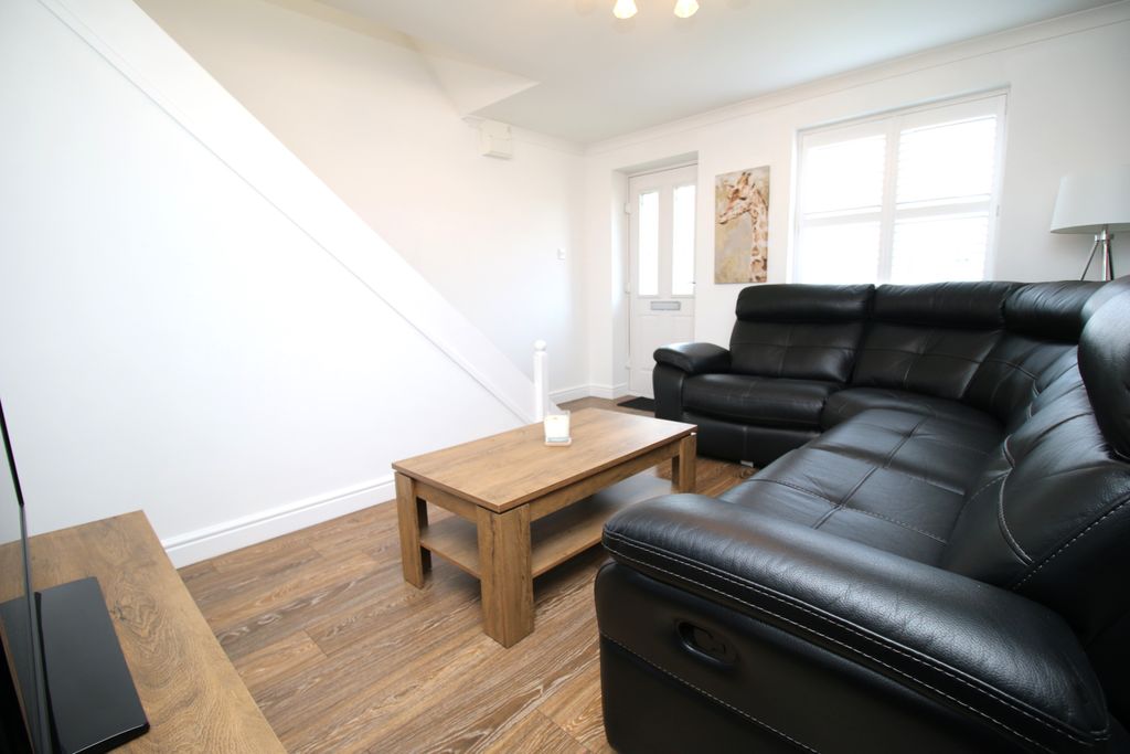 Property photo 3 of 19 Img_6700