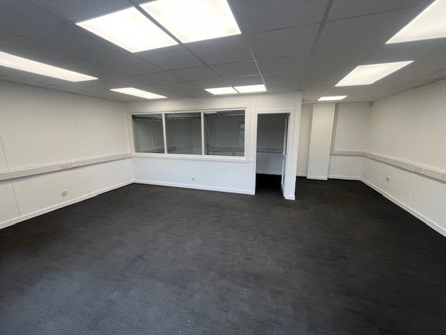 Property photo 2 of 4 An Empty Arch