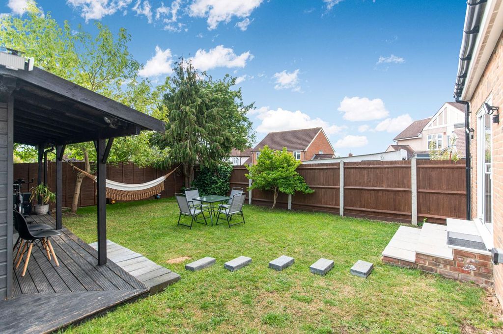 Property photo 3 of 15 Firswood Avenue, -43.Jpg