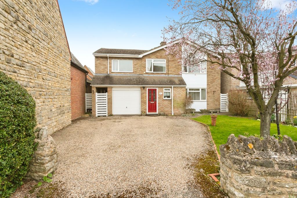Property photo 1 of 16 Photography