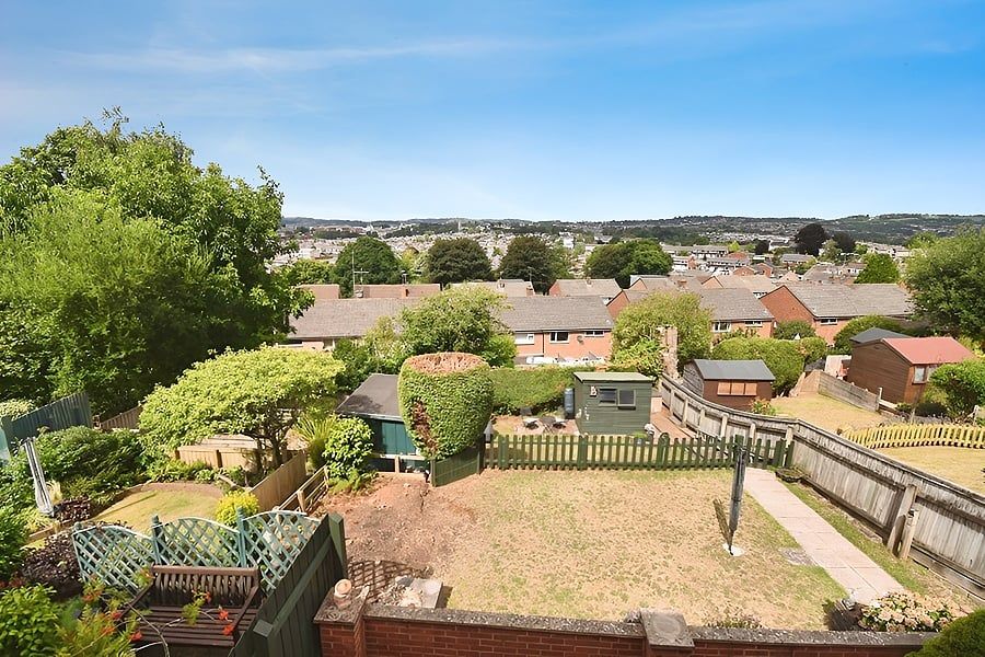 Property photo 3 of 16