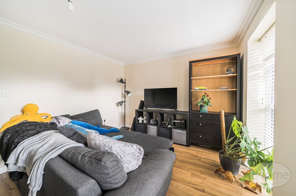 Property photo 3 of 11 20Fa0E78-Abfd-47c...