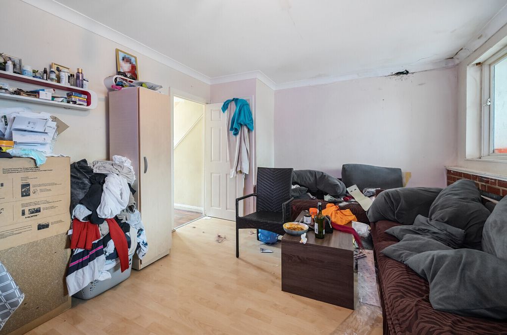 Property photo 3 of 12 Picture No. 03