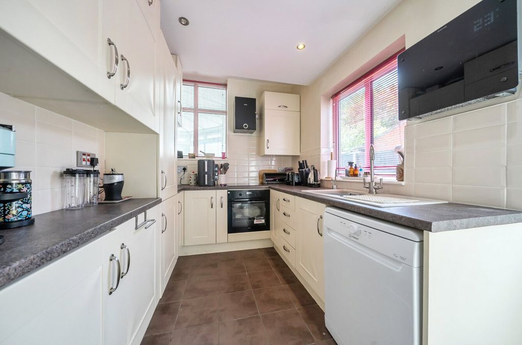 Property photo 3 of 25 Picture No. 19