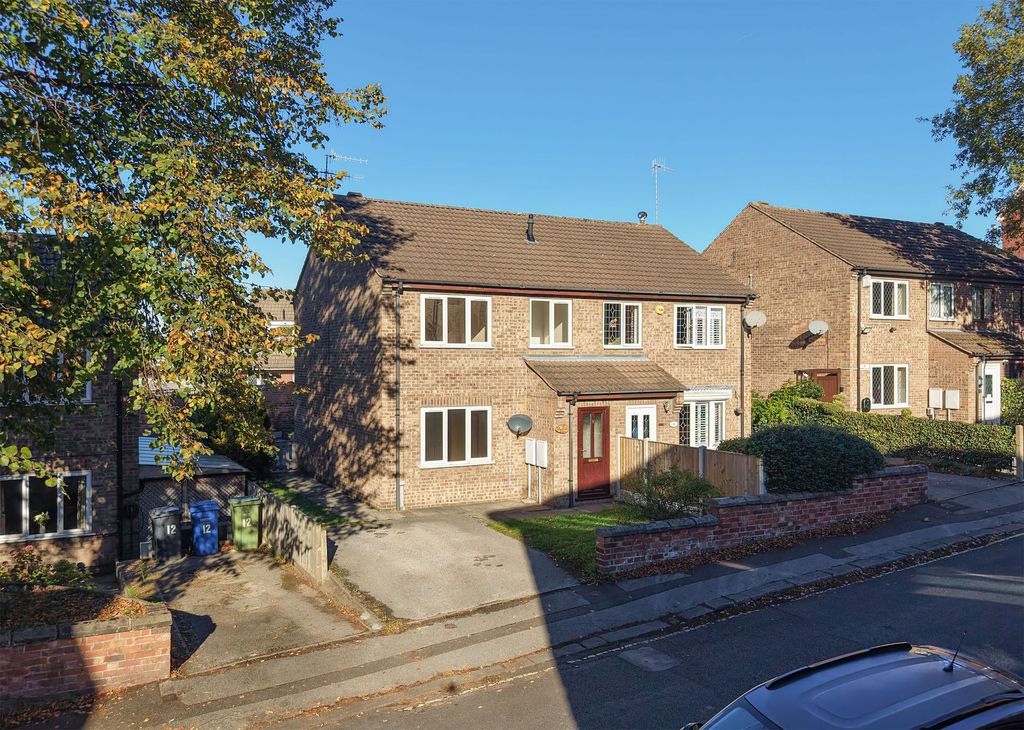 Property photo 1 of 19