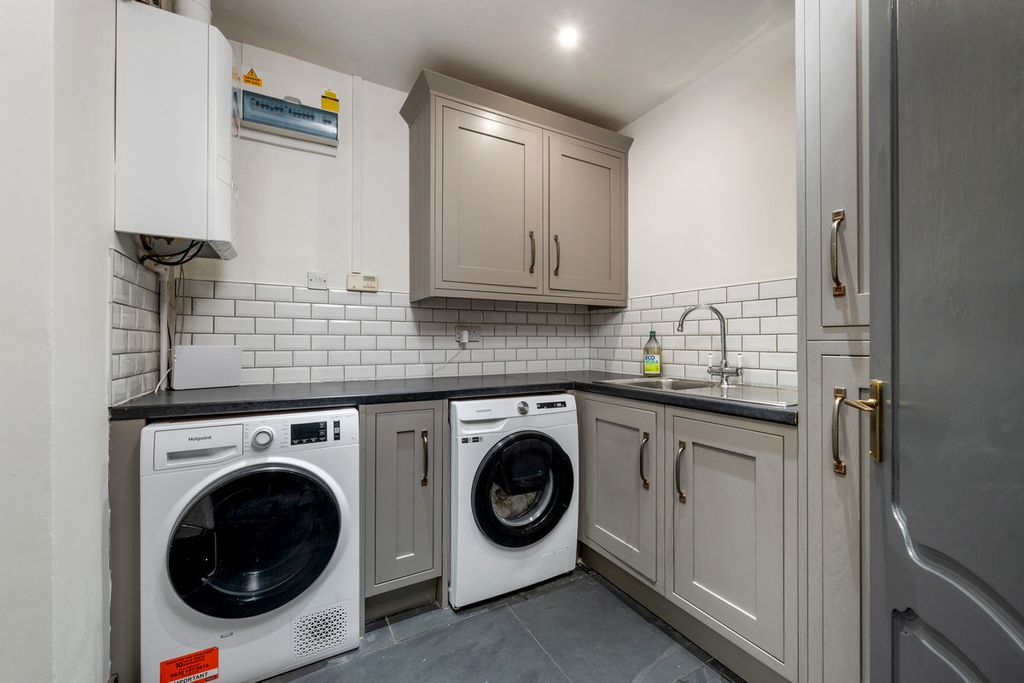 Additional image 15 of 4 bed detached house for salePastures Hill, Littleover Derby DE23