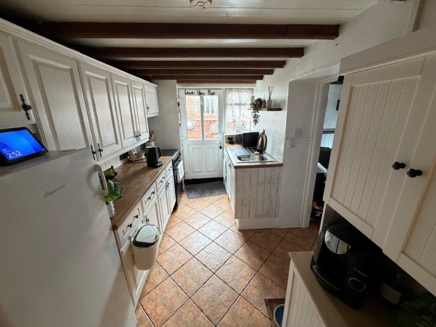 Property photo 3 of 24