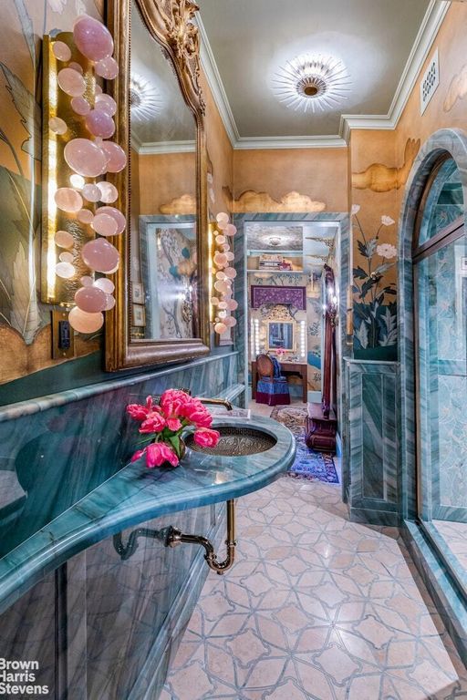 Property photo 3 of 5 <Alttext/>