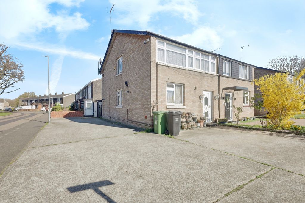 Property photo 1 of 23