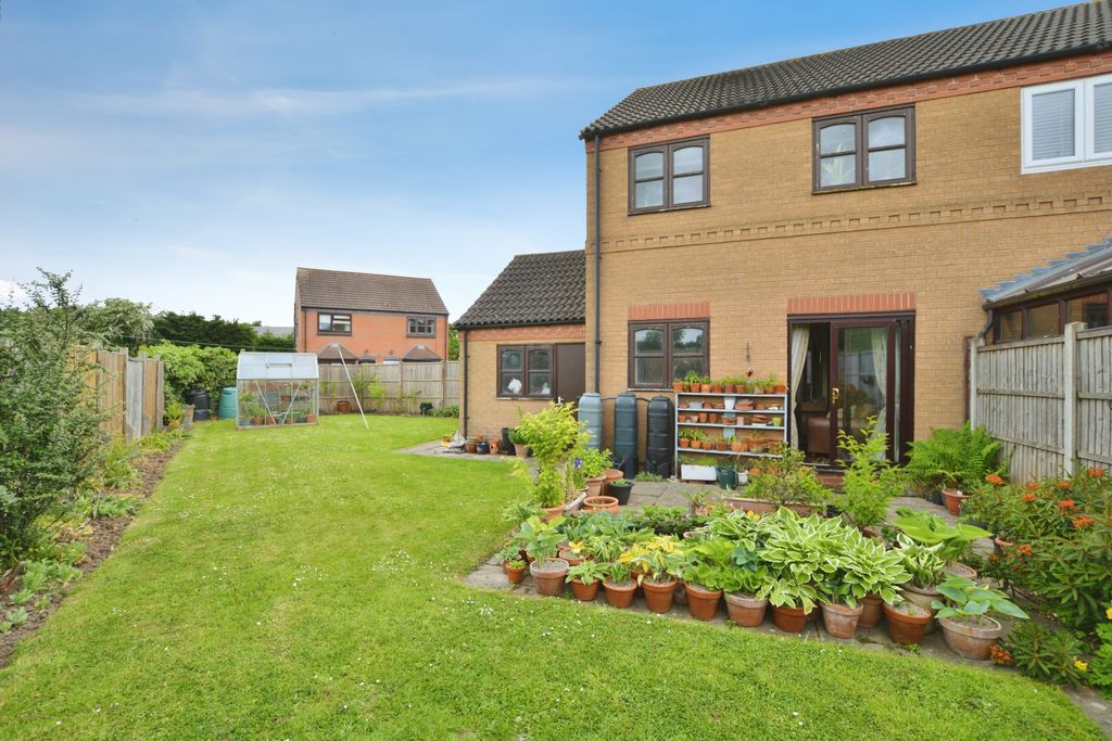 Property photo 2 of 8 Rear Elevation