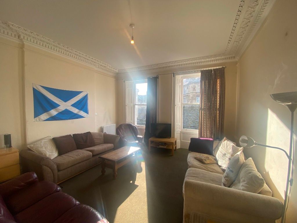 Property photo 3 of 9 Photo 3