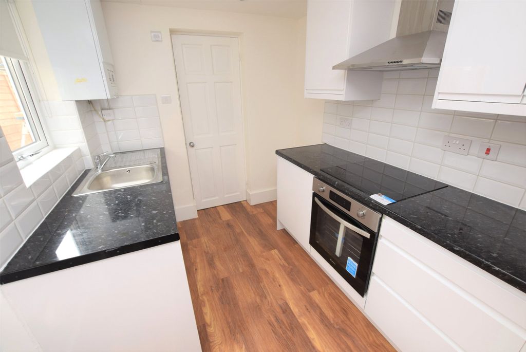 Property photo 2 of 15 Kitchen