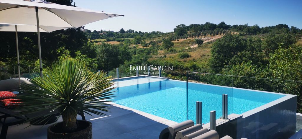 Property photo 1 of 4 For Sale - Modern House - Barjac