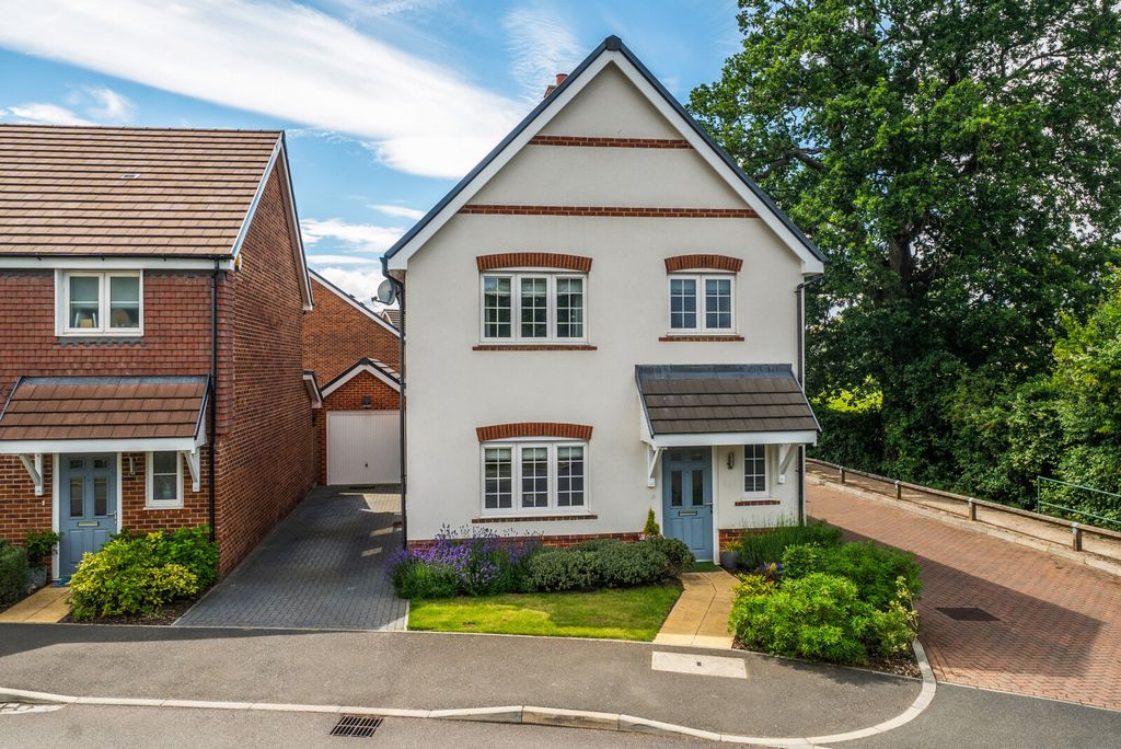Property photo 1 of 28 1479515-1-6A315B0...