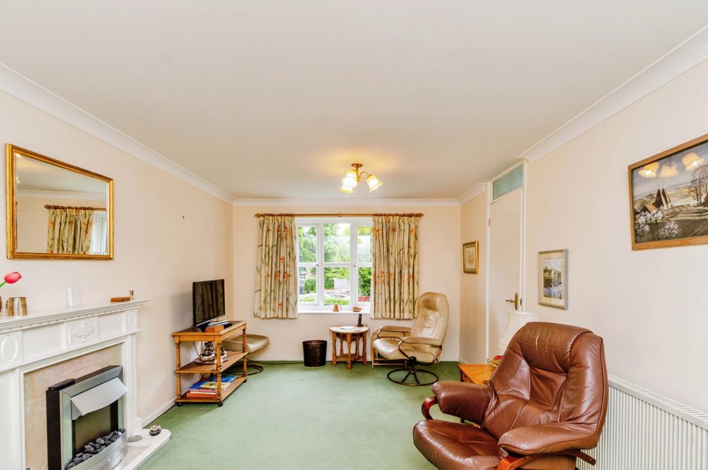Property photo 3 of 17 Photography