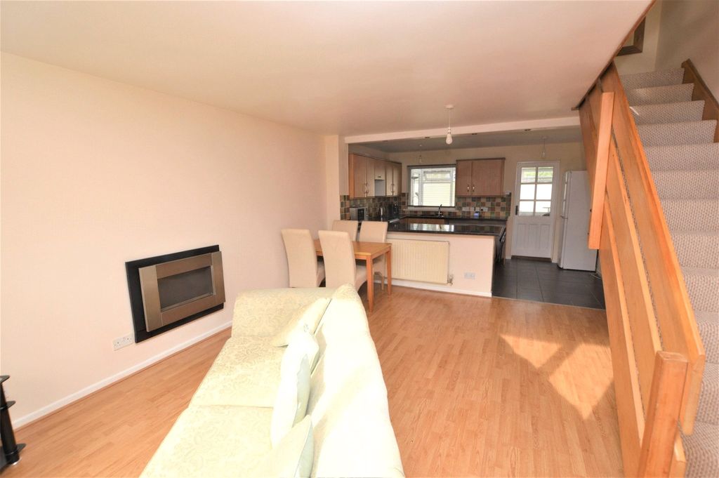Property photo 2 of 12 Open Plan