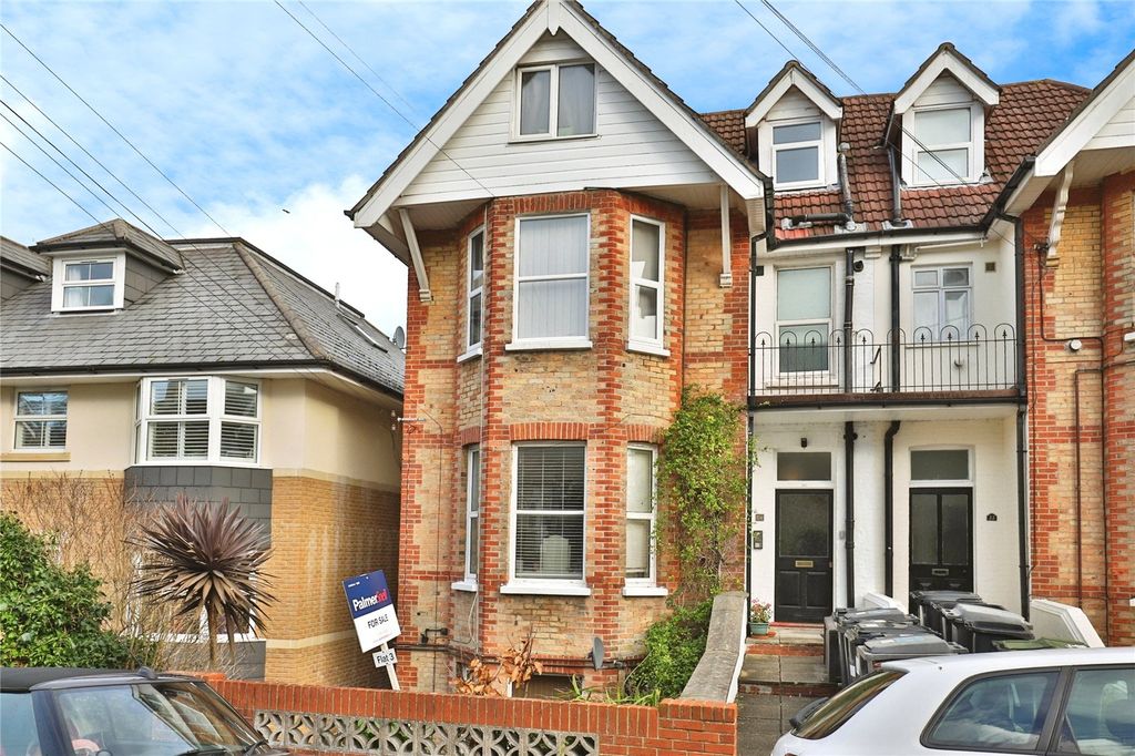 Property photo 2 of 13 Picture No. 02