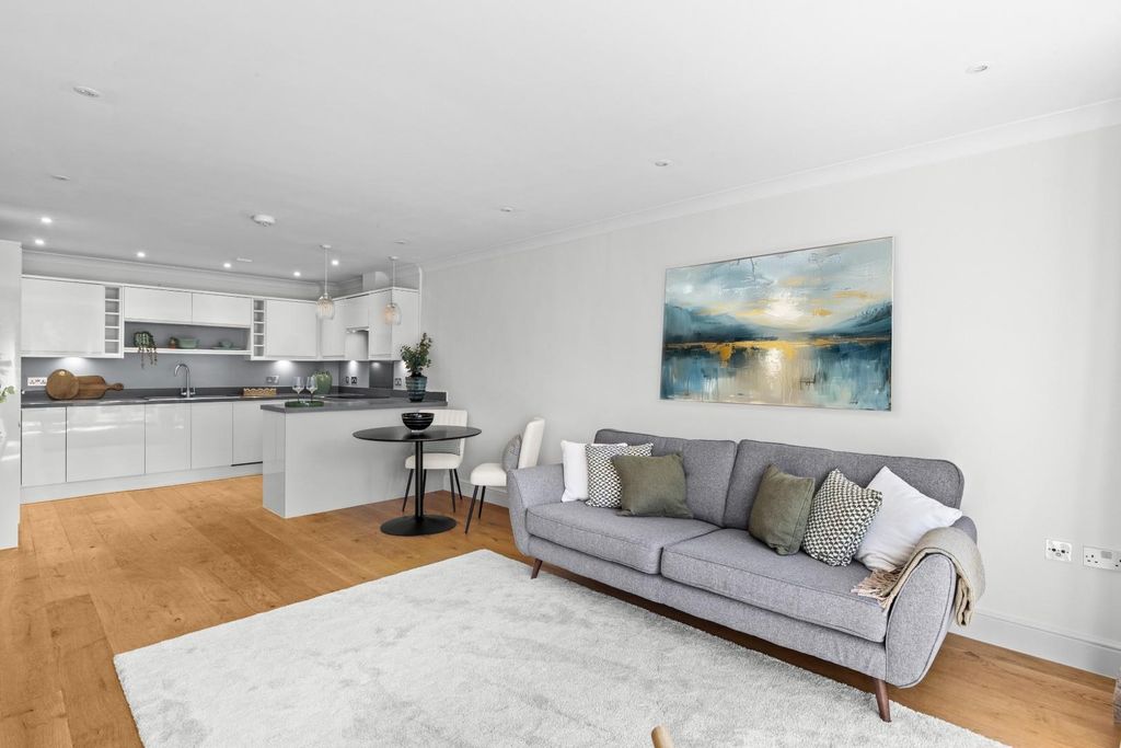 Property photo 1 of 15 Openplan Kitchen Living Dining