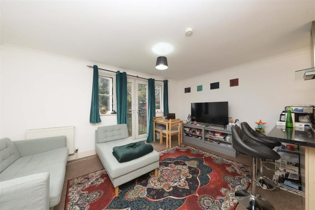 Property photo 2 of 13 7Ceac6911F4Aa1E21915491084872E5F.Jpeg